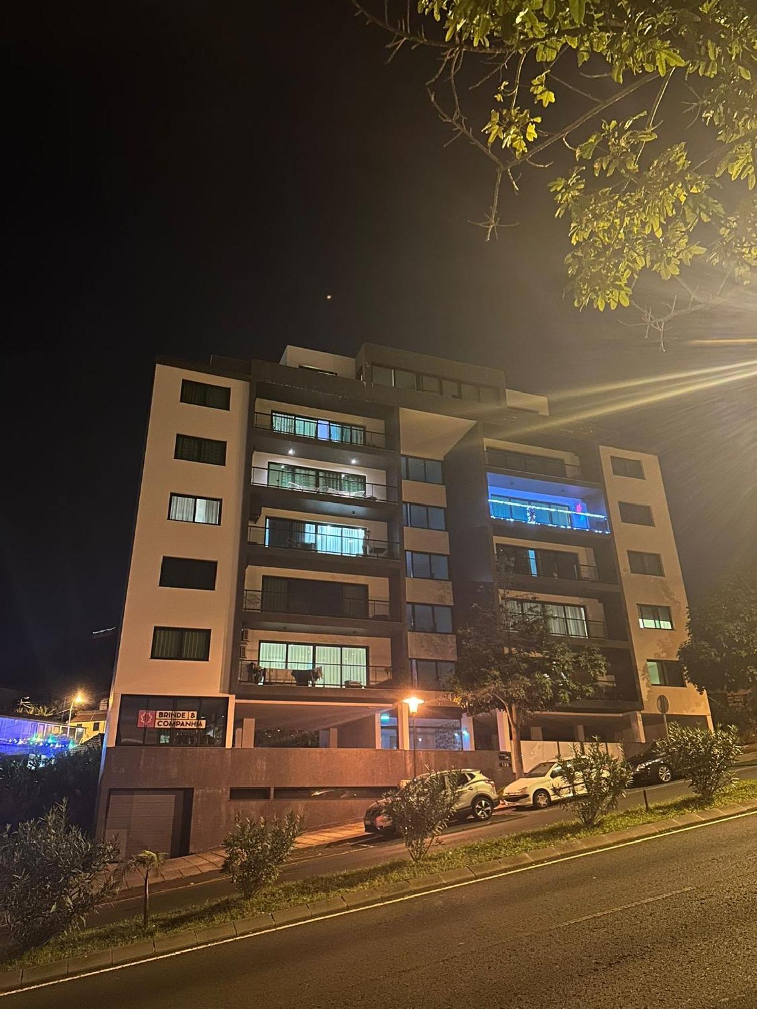 Leonor Seaview Apartment Фуншал Екстериор снимка